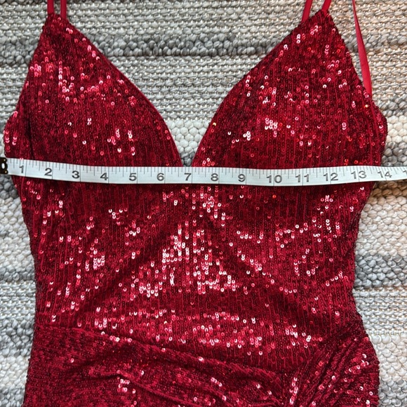 Evening Prom Jovani Sparkling Red Dress Size 4 - Picture 8 of 14